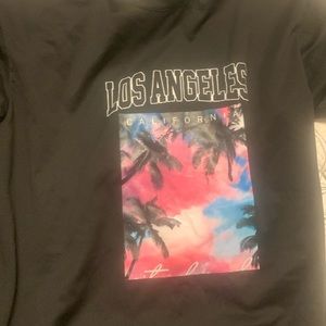LOS ANGELES GRAPHIC TEE